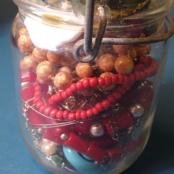 Vintage Atlas E-Z Seal Glass Jar with Jewelry Keychain Cottagecore Grandmacore - Picture 4 of 6